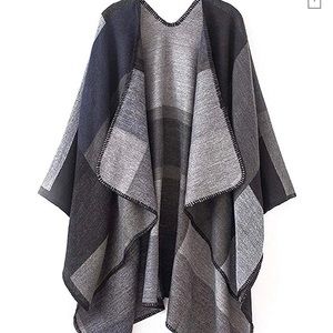 Open poncho cape! Worn once!
